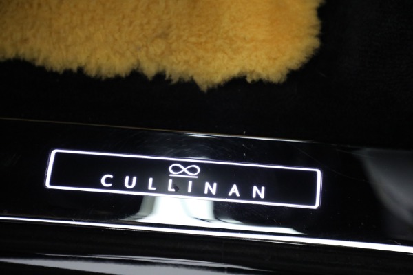 Used 2020 Rolls-Royce Cullinan Black Badge for sale Sold at Alfa Romeo of Westport in Westport CT 06880 25