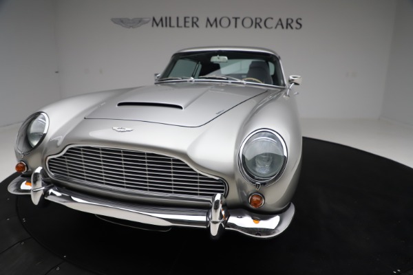 Used 1964 Aston Martin DB5 for sale Sold at Alfa Romeo of Westport in Westport CT 06880 13