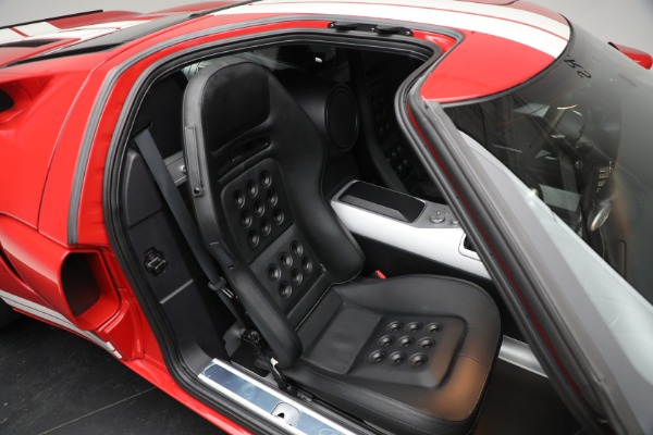 Used 2006 Ford GT for sale $425,900 at Alfa Romeo of Westport in Westport CT 06880 18