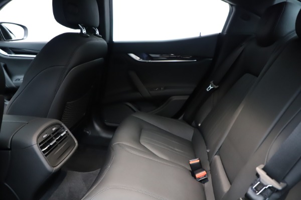 New 2019 Maserati Ghibli S Q4 for sale Sold at Alfa Romeo of Westport in Westport CT 06880 19