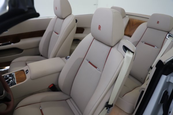 Used 2016 Rolls-Royce Dawn for sale Sold at Alfa Romeo of Westport in Westport CT 06880 24