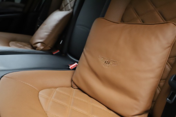 Used 2016 Bentley Mulsanne Speed for sale Sold at Alfa Romeo of Westport in Westport CT 06880 24