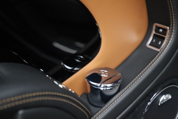 Used 2016 Bentley Mulsanne Speed for sale Sold at Alfa Romeo of Westport in Westport CT 06880 27
