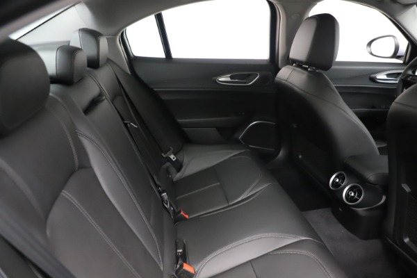 New 2020 Alfa Romeo Giulia Ti Q4 for sale $52,345 at Alfa Romeo of Westport in Westport CT 06880 27