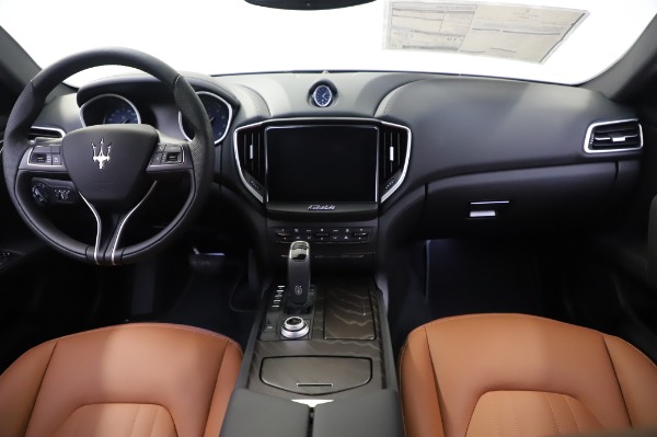 New 2020 Maserati Ghibli S Q4 for sale $82,385 at Alfa Romeo of Westport in Westport CT 06880 16