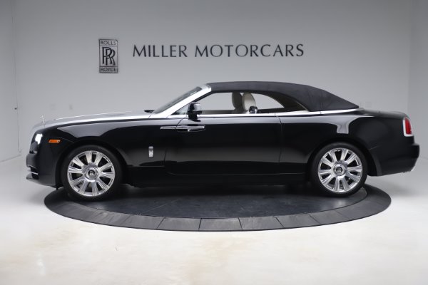 Used 2017 Rolls-Royce Dawn for sale Sold at Alfa Romeo of Westport in Westport CT 06880 11