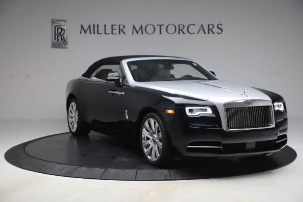 Used 2017 Rolls-Royce Dawn for sale Sold at Alfa Romeo of Westport in Westport CT 06880 17