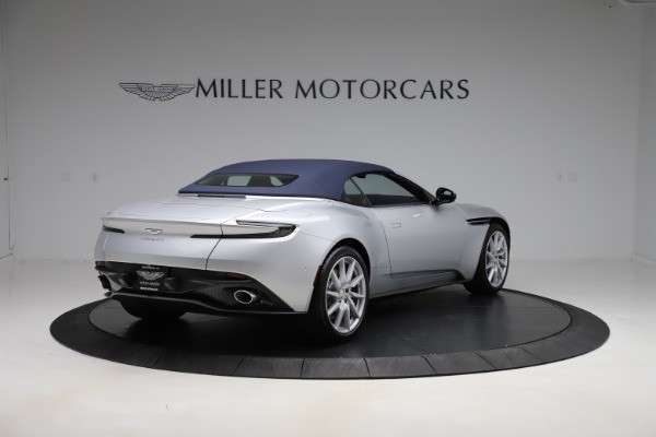 New 2020 Aston Martin DB11 Volante Convertible for sale $253,181 at Alfa Romeo of Westport in Westport CT 06880 23