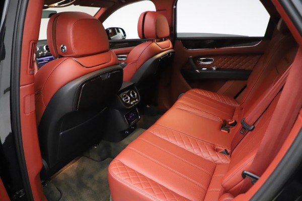 Used 2017 Bentley Bentayga W12 for sale $145,900 at Alfa Romeo of Westport in Westport CT 06880 22