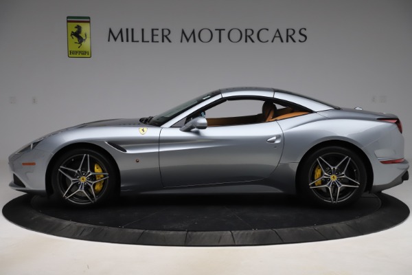 Used 2017 Ferrari California T for sale Sold at Alfa Romeo of Westport in Westport CT 06880 15
