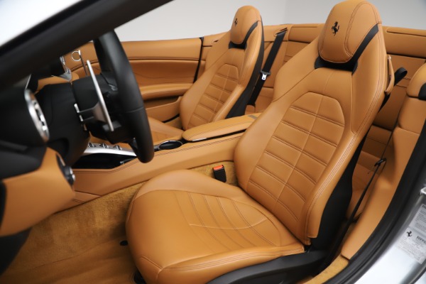 Used 2017 Ferrari California T for sale Sold at Alfa Romeo of Westport in Westport CT 06880 19
