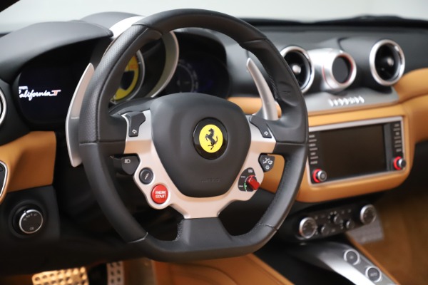 Used 2017 Ferrari California T for sale Sold at Alfa Romeo of Westport in Westport CT 06880 21