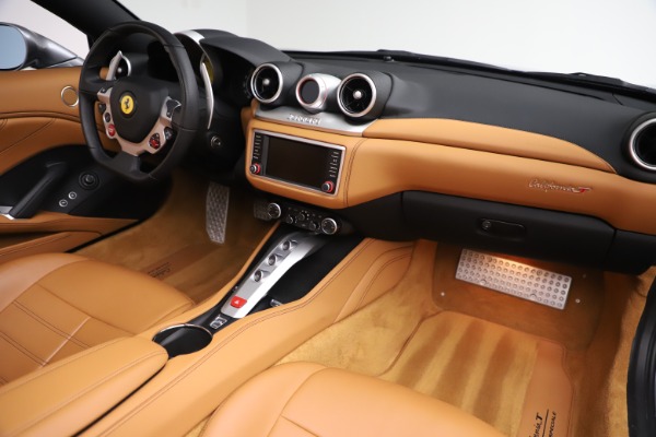 Used 2017 Ferrari California T for sale Sold at Alfa Romeo of Westport in Westport CT 06880 24