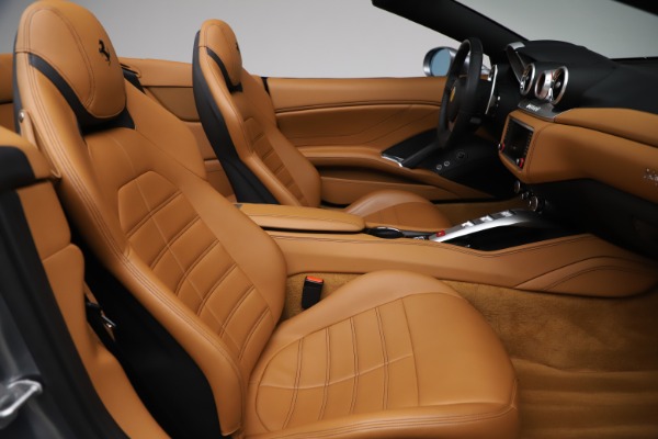 Used 2017 Ferrari California T for sale Sold at Alfa Romeo of Westport in Westport CT 06880 25