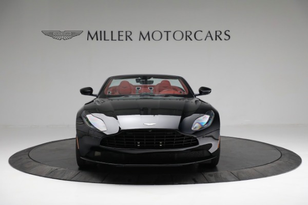 Used 2020 Aston Martin DB11 Volante for sale $149,900 at Alfa Romeo of Westport in Westport CT 06880 11