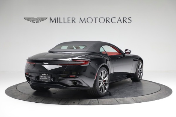 Used 2020 Aston Martin DB11 Volante for sale $149,900 at Alfa Romeo of Westport in Westport CT 06880 16