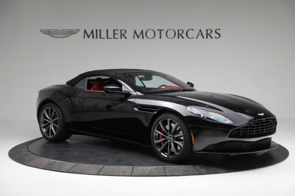Used 2020 Aston Martin DB11 Volante for sale $149,900 at Alfa Romeo of Westport in Westport CT 06880 18