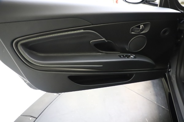 New 2020 Aston Martin DB11 V12 AMR Coupe for sale $265,421 at Alfa Romeo of Westport in Westport CT 06880 18