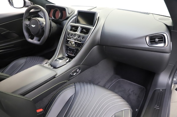 New 2020 Aston Martin DB11 V12 AMR Coupe for sale $265,421 at Alfa Romeo of Westport in Westport CT 06880 19