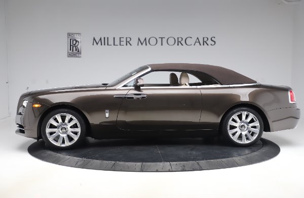 Used 2017 Rolls-Royce Dawn for sale Sold at Alfa Romeo of Westport in Westport CT 06880 14