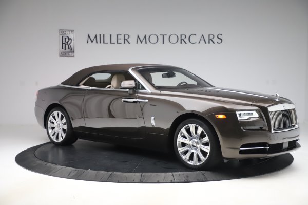 Used 2017 Rolls-Royce Dawn for sale Sold at Alfa Romeo of Westport in Westport CT 06880 19