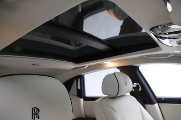 Used 2015 Rolls-Royce Ghost Base for sale Sold at Alfa Romeo of Westport in Westport CT 06880 26