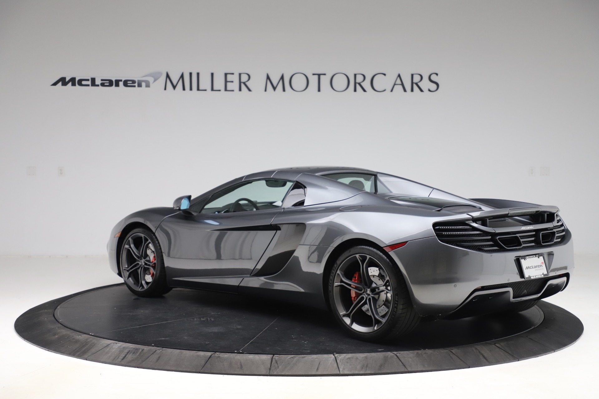 africano primer ministro ganso Pre-Owned 2013 McLaren MP4-12C Spider Convertible For Sale (Special  Pricing) | Alfa Romeo of Westport Stock #3197