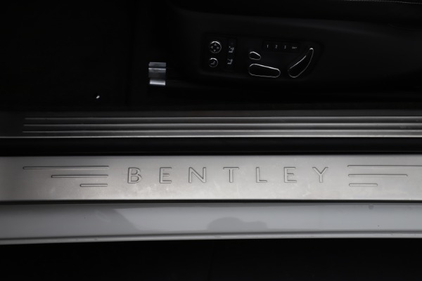 Used 2014 Bentley Continental GT V8 for sale $106,900 at Alfa Romeo of Westport in Westport CT 06880 24