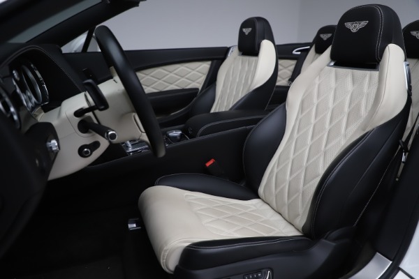 Used 2014 Bentley Continental GT V8 for sale $106,900 at Alfa Romeo of Westport in Westport CT 06880 28