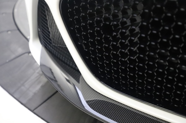 New 2020 Aston Martin DBS Superleggera Coupe for sale $337,686 at Alfa Romeo of Westport in Westport CT 06880 21