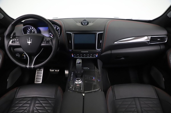 Used 2019 Maserati Levante Trofeo for sale $45,900 at Alfa Romeo of Westport in Westport CT 06880 15