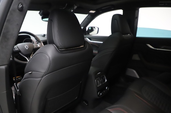 Used 2019 Maserati Levante Trofeo for sale $45,900 at Alfa Romeo of Westport in Westport CT 06880 19