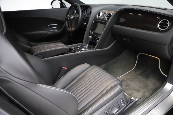 Used 2016 Bentley Continental GT W12 for sale $119,900 at Alfa Romeo of Westport in Westport CT 06880 22