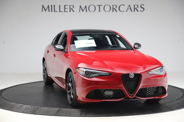 New 2020 Alfa Romeo Giulia Sport Q4 for sale $43,645 at Alfa Romeo of Westport in Westport CT 06880 11