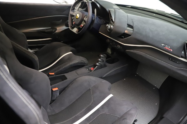 Used 2019 Ferrari 488 Pista for sale $445,900 at Alfa Romeo of Westport in Westport CT 06880 18