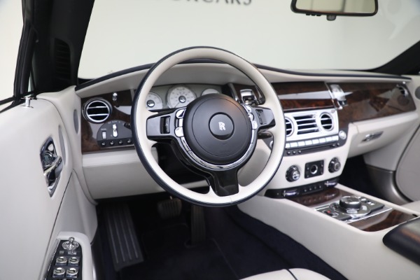 Used 2017 Rolls-Royce Dawn for sale $244,900 at Alfa Romeo of Westport in Westport CT 06880 23