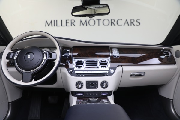 Used 2017 Rolls-Royce Dawn for sale $244,900 at Alfa Romeo of Westport in Westport CT 06880 4