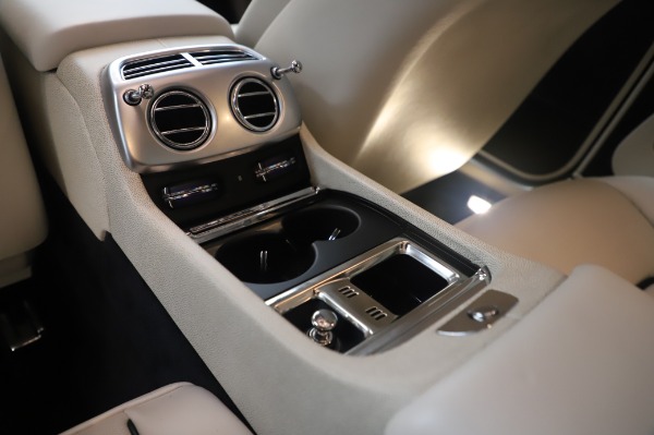 Used 2015 Rolls-Royce Wraith for sale Call for price at Alfa Romeo of Westport in Westport CT 06880 25