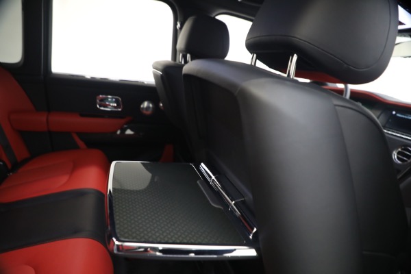 Used 2020 Rolls-Royce Cullinan Black Badge for sale $299,900 at Alfa Romeo of Westport in Westport CT 06880 28