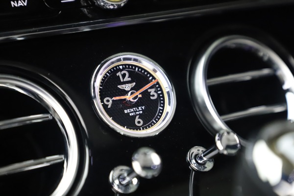 Used 2020 Bentley Continental GTC V8 for sale $199,900 at Alfa Romeo of Westport in Westport CT 06880 27