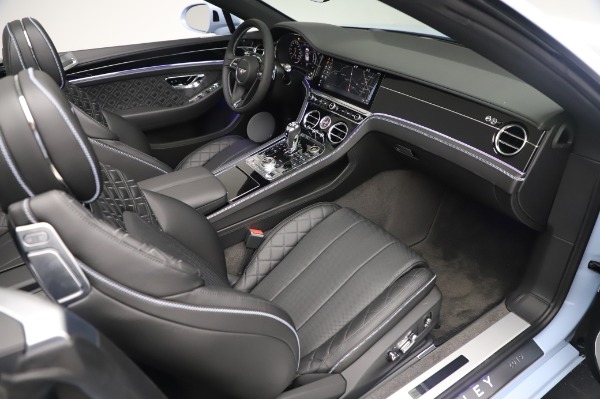 Used 2020 Bentley Continental GTC V8 for sale $199,900 at Alfa Romeo of Westport in Westport CT 06880 28