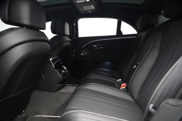 New 2020 Bentley Flying Spur W12 for sale $261,615 at Alfa Romeo of Westport in Westport CT 06880 24