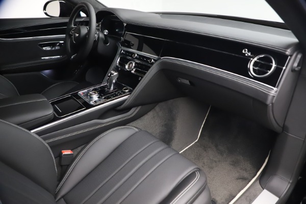 New 2020 Bentley Flying Spur W12 for sale $261,615 at Alfa Romeo of Westport in Westport CT 06880 27