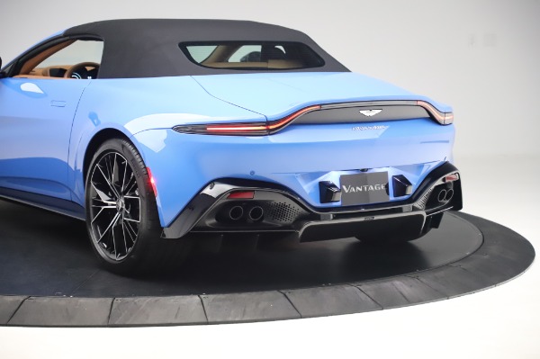 New 2021 Aston Martin Vantage Roadster for sale Call for price at Alfa Romeo of Westport in Westport CT 06880 25