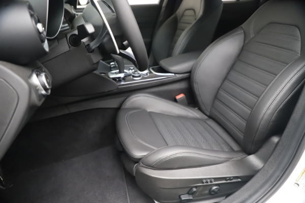 New 2020 Alfa Romeo Giulia Ti Sport Carbon Q4 for sale $51,640 at Alfa Romeo of Westport in Westport CT 06880 15