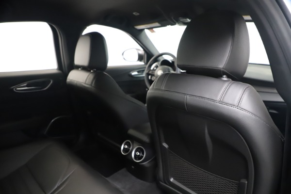 New 2020 Alfa Romeo Giulia Ti Sport Carbon Q4 for sale $51,640 at Alfa Romeo of Westport in Westport CT 06880 27