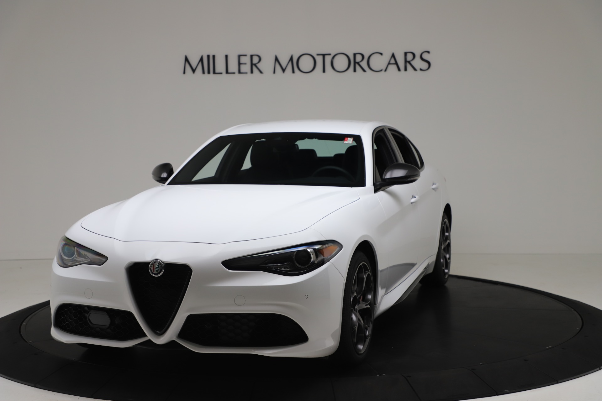 New 2020 Alfa Romeo Giulia Ti Sport Carbon Q4 for sale $51,640 at Alfa Romeo of Westport in Westport CT 06880 1