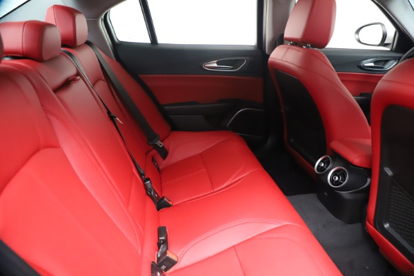 New 2020 Alfa Romeo Giulia Q4 for sale $44,845 at Alfa Romeo of Westport in Westport CT 06880 27