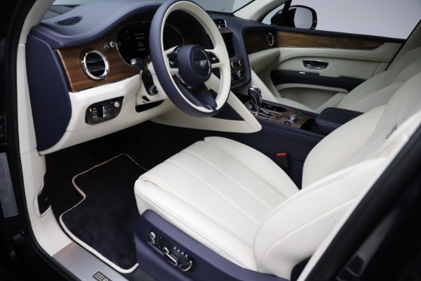 New 2021 Bentley Bentayga V8 for sale Sold at Alfa Romeo of Westport in Westport CT 06880 19