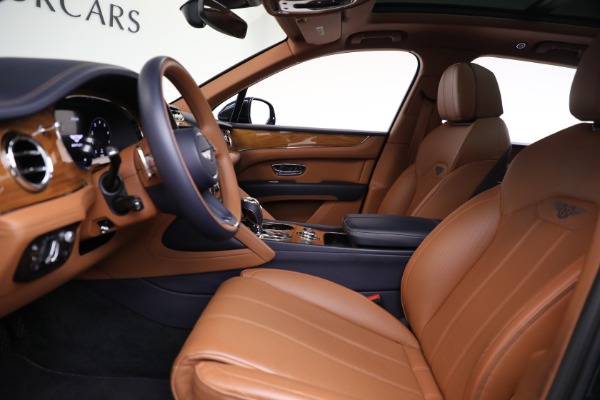 Used 2021 Bentley Bentayga V8 for sale Sold at Alfa Romeo of Westport in Westport CT 06880 19